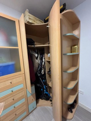 Armario esquinero habitación