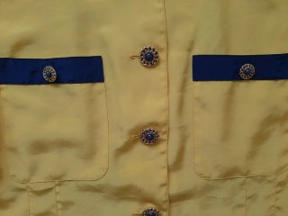 Blusa Limusin manga corta botones dorados