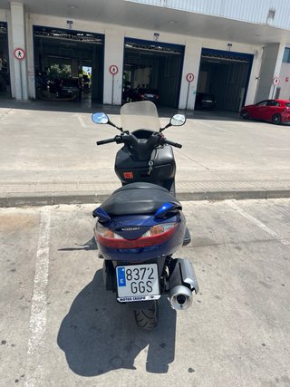 Suzuki Burgman 125 Azul