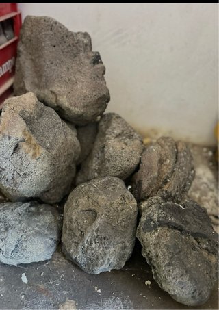 Piedras volcánicas para acuario