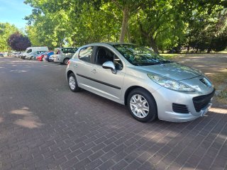 Peugeot 207 2011