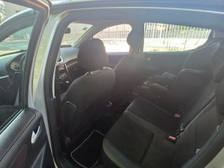 Peugeot 207 2011
