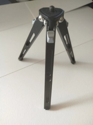 Mini trípode de viaje plegable