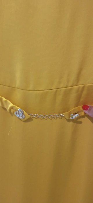 Vestido midi Zara satinado mostaza Talla L