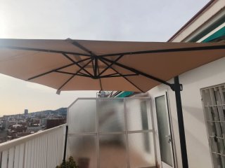 Sombrilla Seglaro ikea  de exterior con base