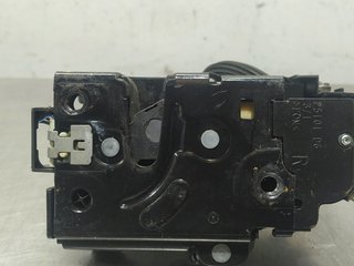 CERRADURA PUERTA DELANTERA DERECHA VOLKSWAGEN TOU