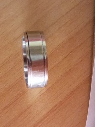 Lote 5 Anillos Hombre. Plata y Negro. Acero