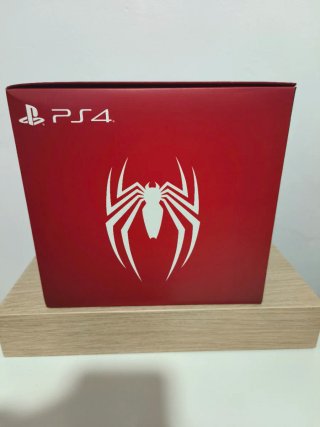 Marvel Spider-Man Edizione Collezionista PS4