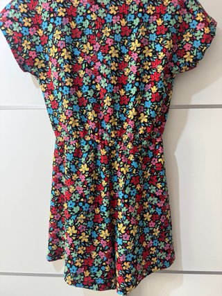 Vestido corto estampado floral