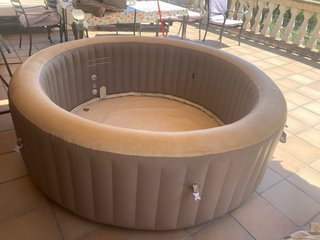 Jacuzzi Intex Hinchable Marrón