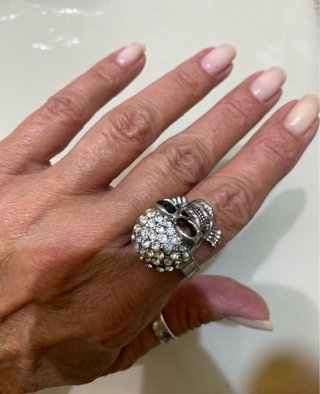 Anillo Calavera  con Cristales