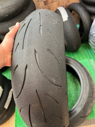 Neumático Metzeler M9 RR 180/55/17