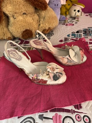Sandalias de diseño (flor cala) Belén Doñate