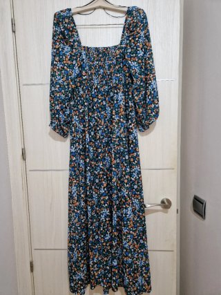 Vestido midi estampado floral