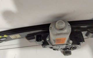 ELEVALUNAS TRASERO DERECHO FORD ECOSPORT Titanium