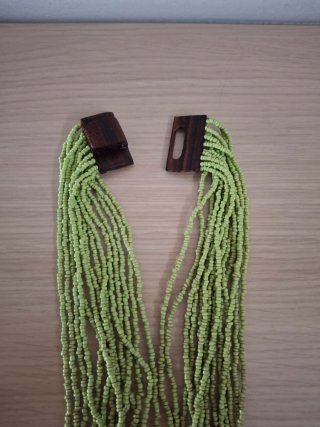 Collana etnica multifilo verde artigianato Marocco