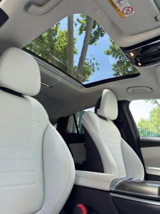 Mercedes-Benz GLC Coupé 2025