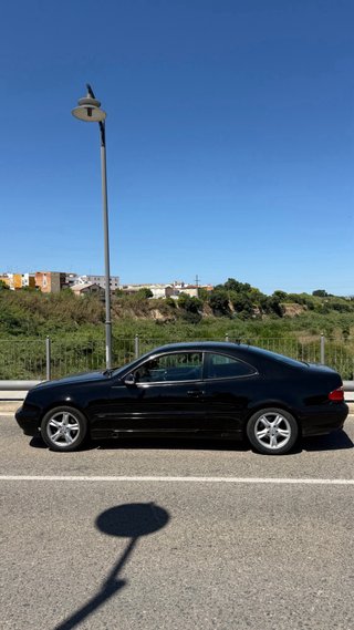 Mercedes-Benz  CLK 2000