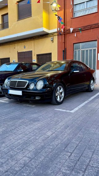 Mercedes-Benz  CLK 2000