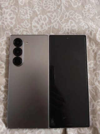 Samsung Z Fold 6 + Galaxy Buds