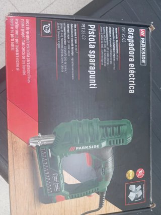 Grapadora eléctrica Parkside PET 25 C3