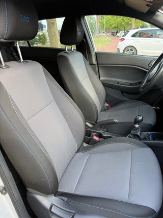 Hyundai i20 1.2 Gasolina 2016, 57.045Km, en Vic