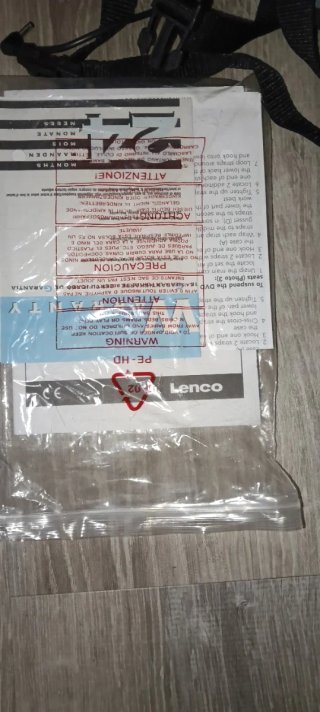 DVD doble portátil para coche. Marca Lenco