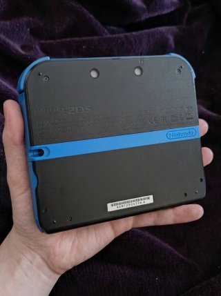 Nintendo 2DS Super Mario Bros. 2 Special Edition