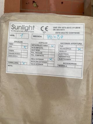 4 Claraboyas PVC Blanco Sunlight 80x80 telescópica