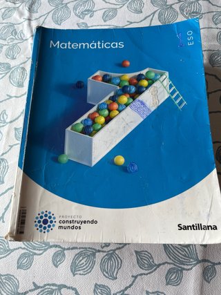 Lote libros- 1 ESO. Colegio Sagrada Familia Horta.