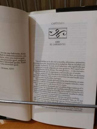 SEPTIMA PUERTA, LA