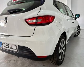 RENAULT Clio Expression dCi 75 eco2 2015