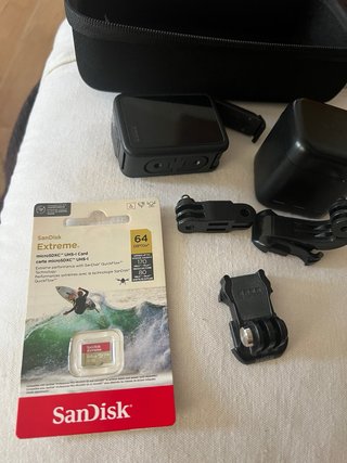 GoPro Hero 9 + Accesorios + tarjeta de memoria.