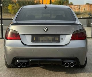 Difusor Doble Salida BMW E60 E61 Negro Brillo