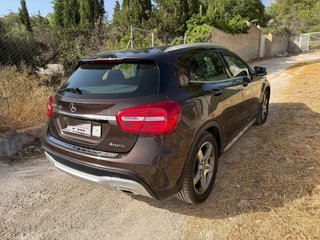 Mercedes-Benz GLA 2014