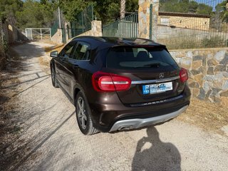 Mercedes-Benz GLA 2014