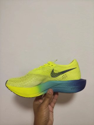 T42 Nike Zoom Vaporfly Next% 3 amarillas