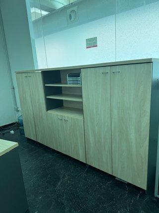 Armario de oficina madera y metal