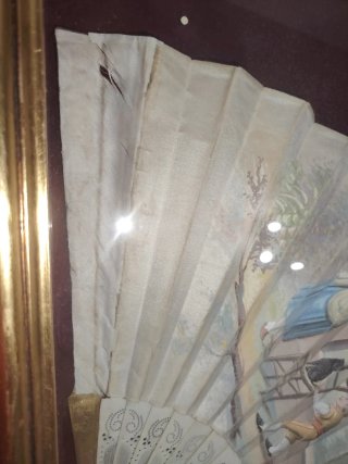 Abanico enmarcado, pintado a mano. Siglo XIX