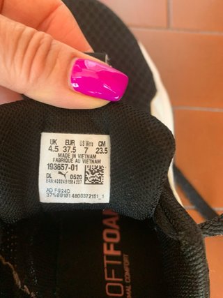 Scarpe Puma Nero e fucsia