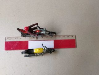 2 motos Barlux / Giodi Chopper Laverda