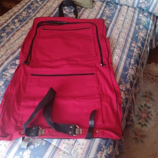 Porta trajes Clásico Nouveau rojo