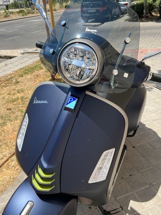 Vespa GTS 300 Supertech Azul Mate