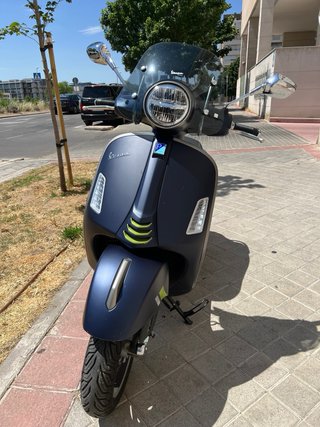 Vespa GTS 300 Supertech Azul Mate