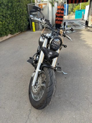 Yamaha Dragstar 650 Bobber Negra