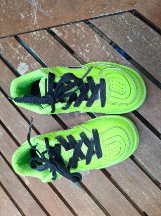 Botas fútbol sala niño Joma verde