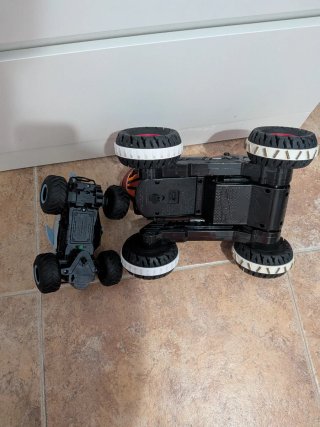2 Coches teledirigidos Monster truck tigre 35€