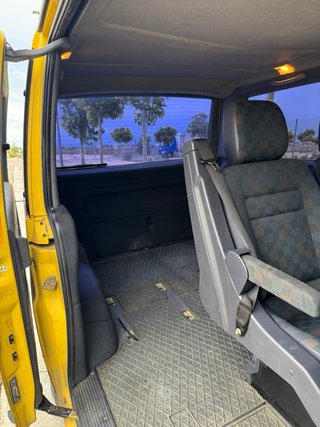 Mercedes Benz Vito