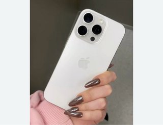 iPhone 16 Pro Max Blanco Titanio 256GB Con su caja