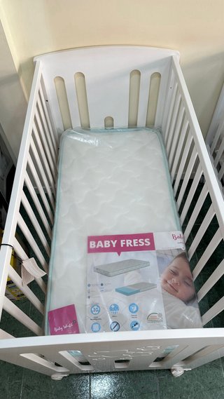 Cuna Trama + Colchón Baby World a estrenar